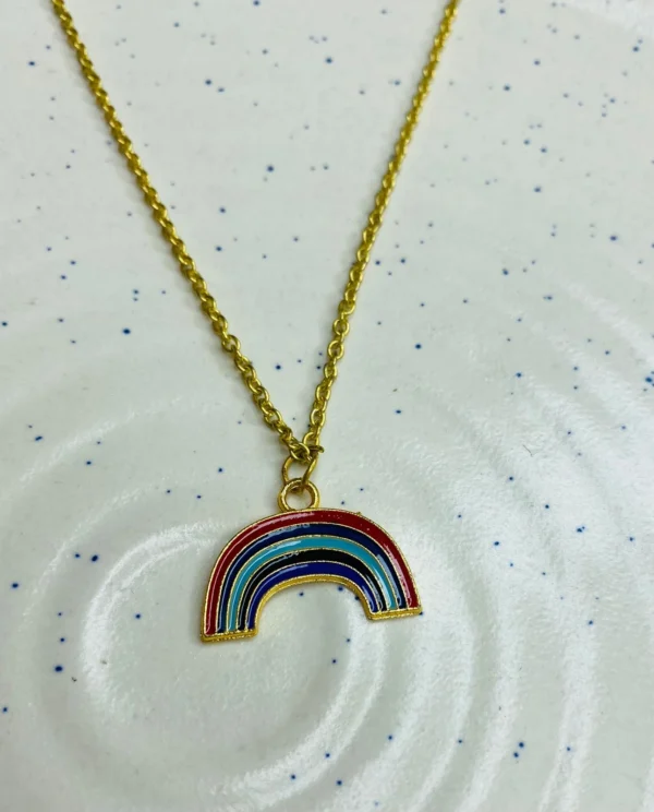 rainbow neckpiece