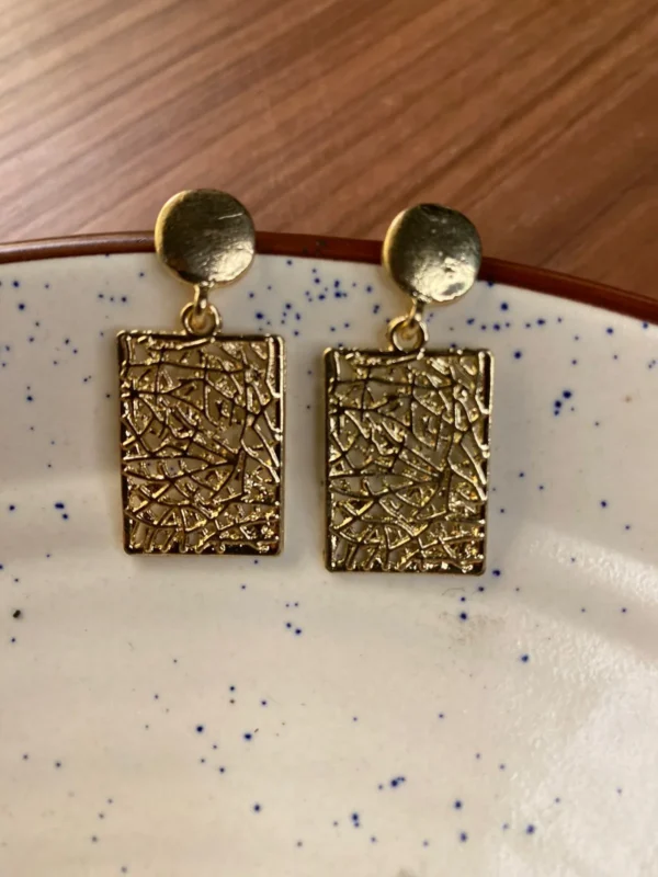 gold scrapper earrings